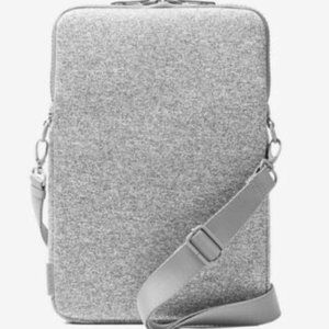 Dagne Dover Neoprene laptop sleeve 13"
